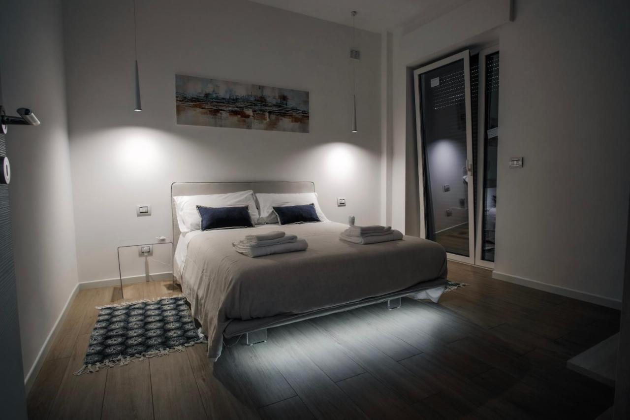 Rossani Suites&Aparts Bari Zewnętrze zdjęcie