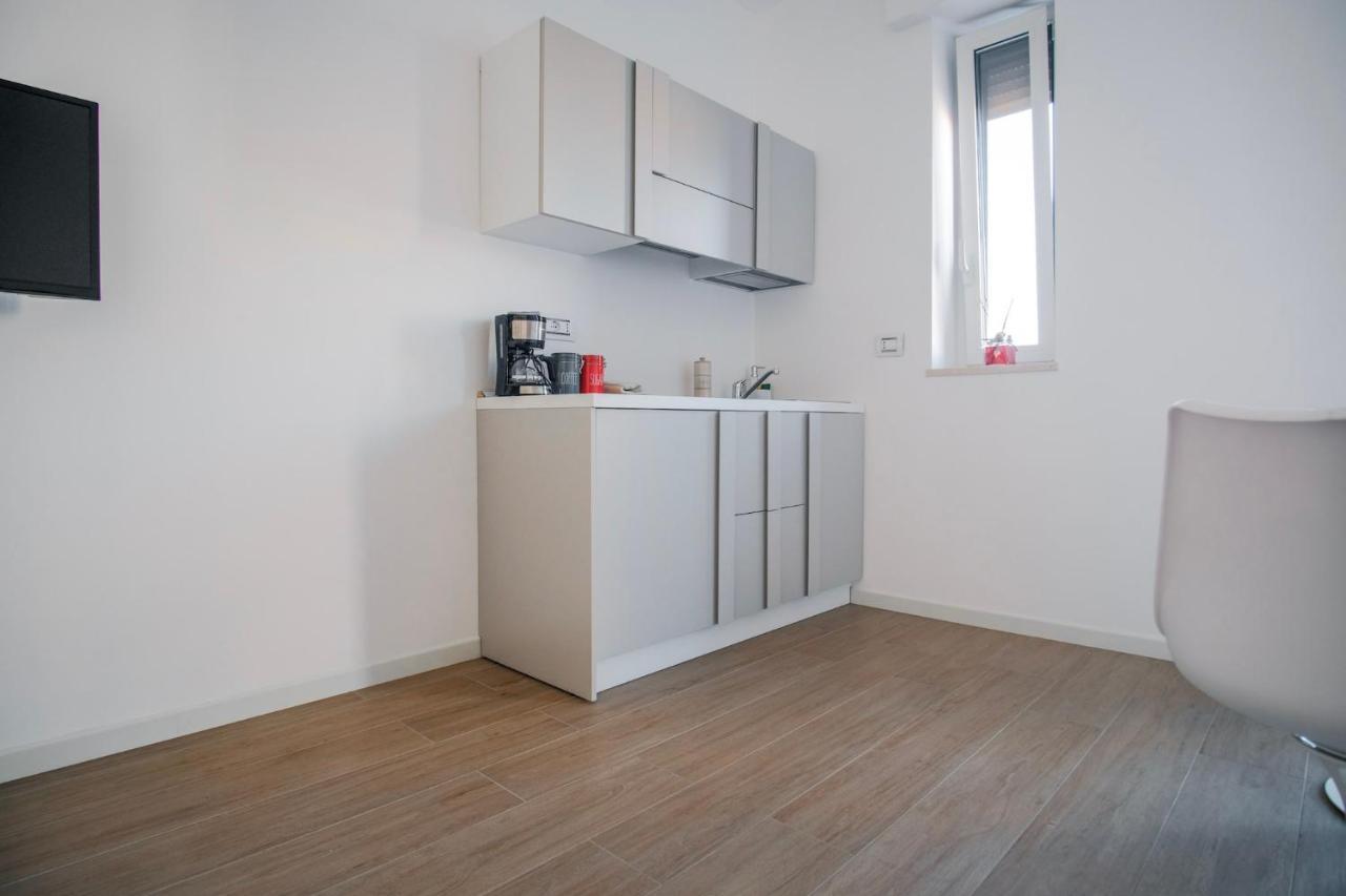 Rossani Suites&Aparts Bari Zewnętrze zdjęcie