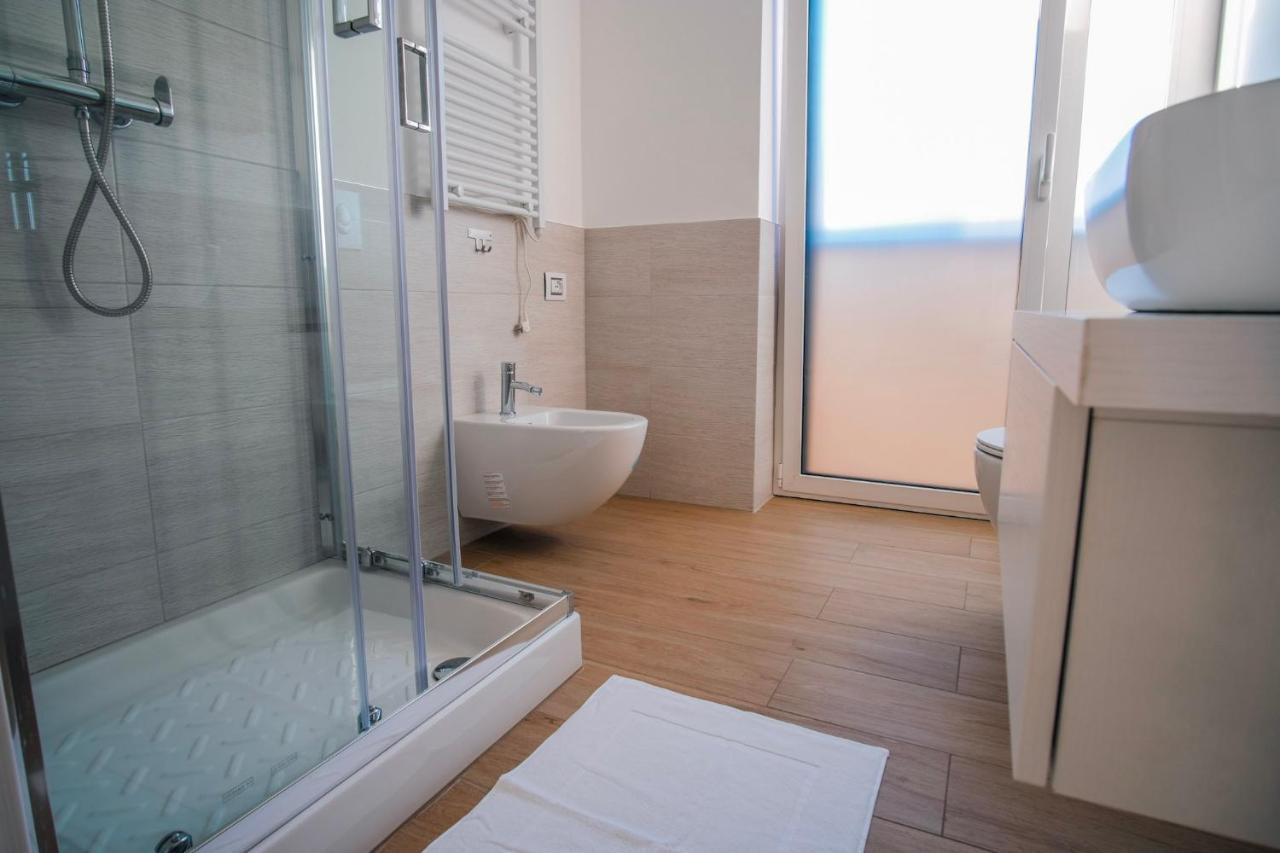 Rossani Suites&Aparts Bari Zewnętrze zdjęcie